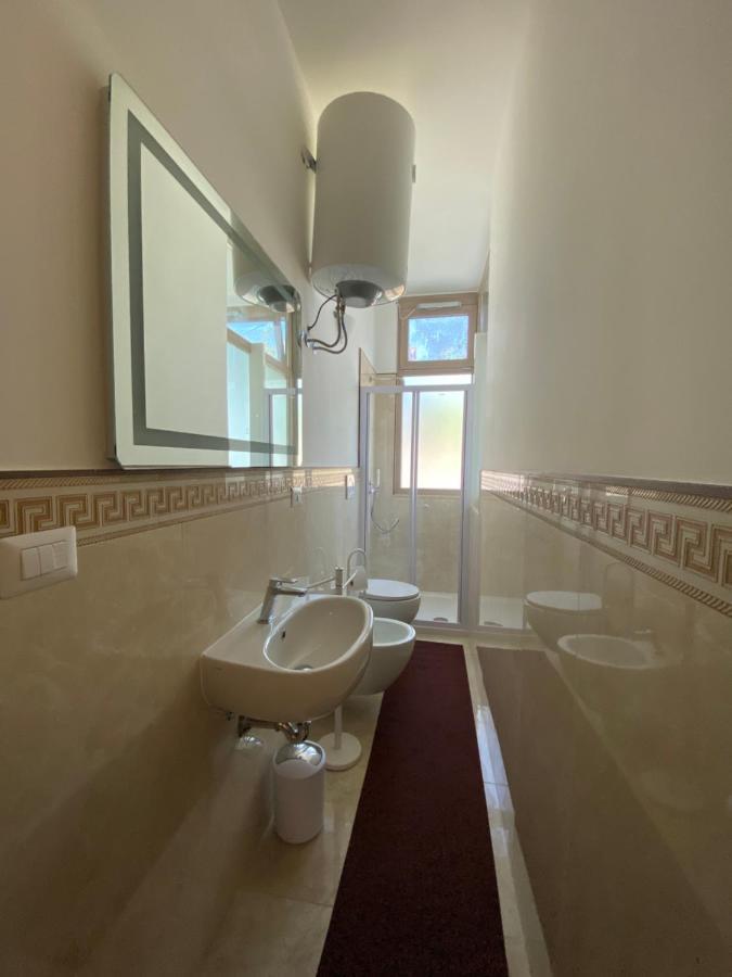 Il Mare In Tasca - Casa Vacanze - Loc.Torre Lapillo Εξωτερικό φωτογραφία